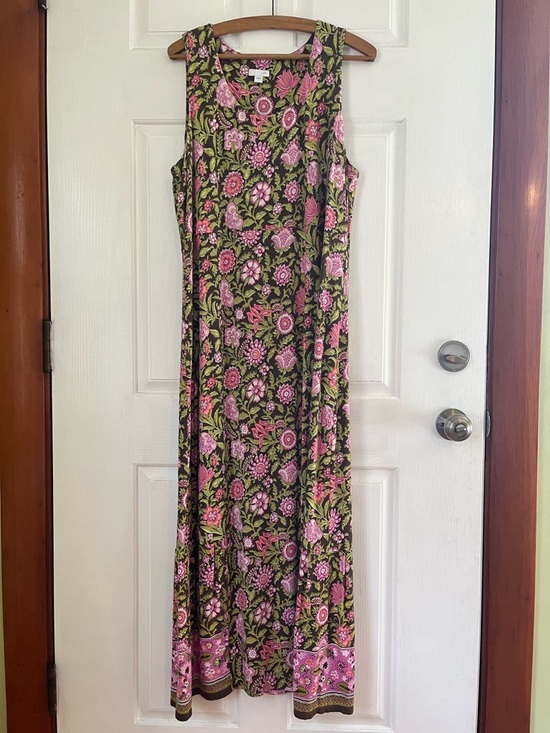 J. Jill Dresses & Skirts - J.Jill Sleeveless Floral Maxi Dress in Pink and Green